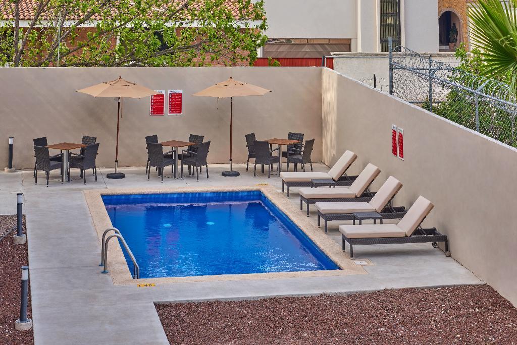 Extended Suites Queretaro Juriquilla Jurica Eksteriør billede