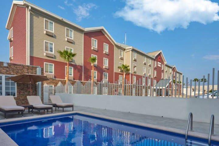 Extended Suites Queretaro Juriquilla Jurica Eksteriør billede